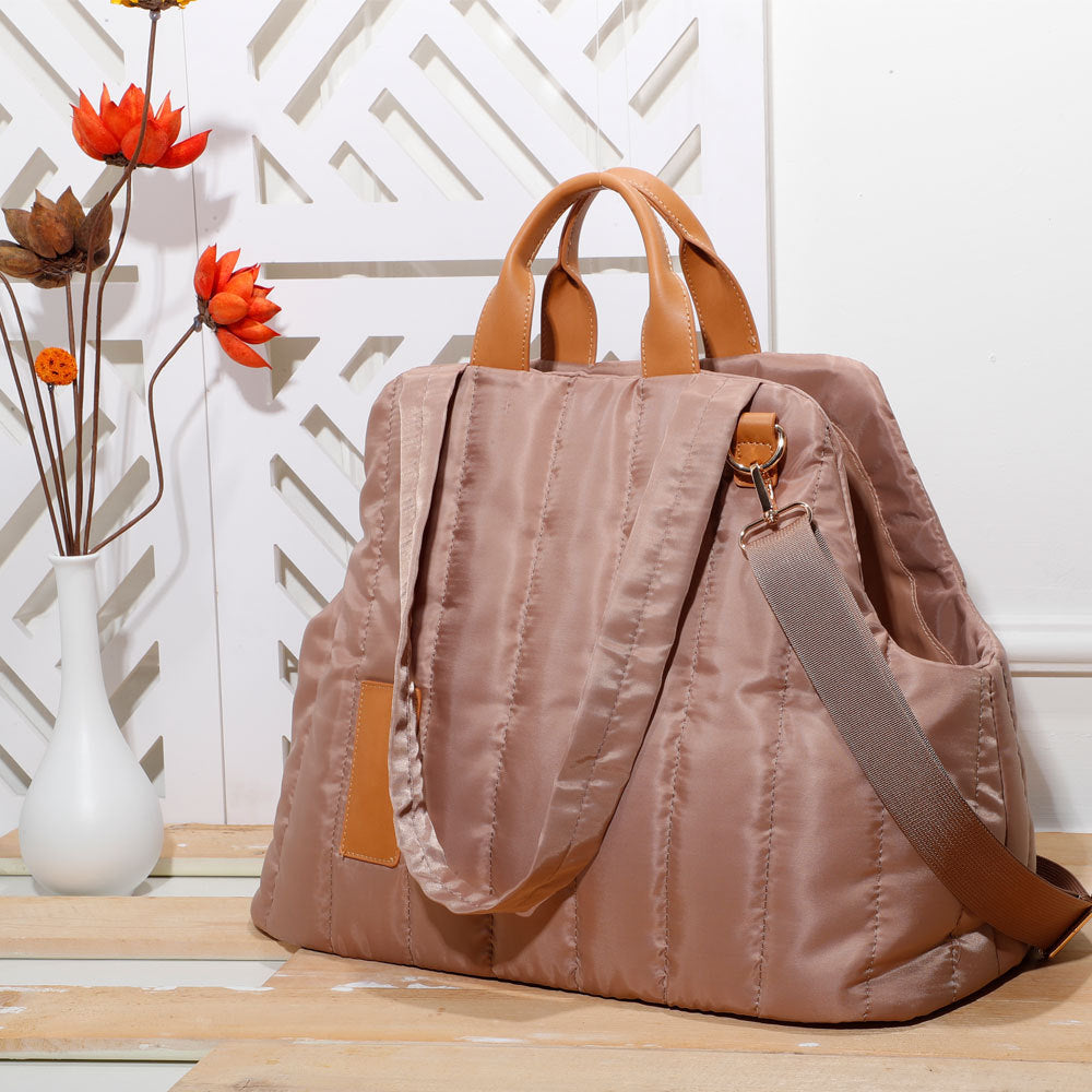Lightweight Waterproof Portable Pet Carrier Fashion Handbag